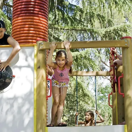 Holiday park Camping Brioni 2*